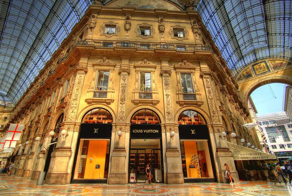 Louis Vuitton Milano Italy